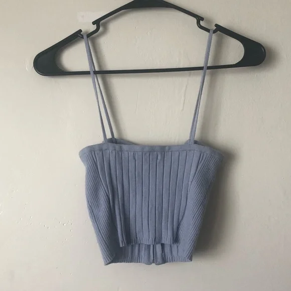 Kendall & Kylie Cute Crop Top w/ Hoop Zipper - Picture 4 of 5